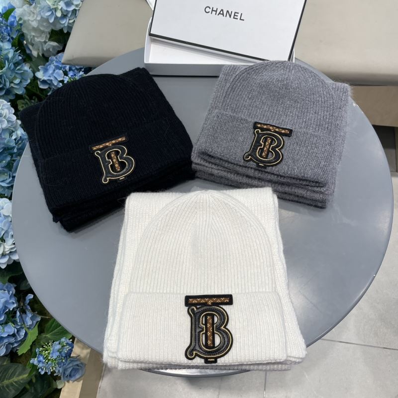 Burberry Caps Scarfs